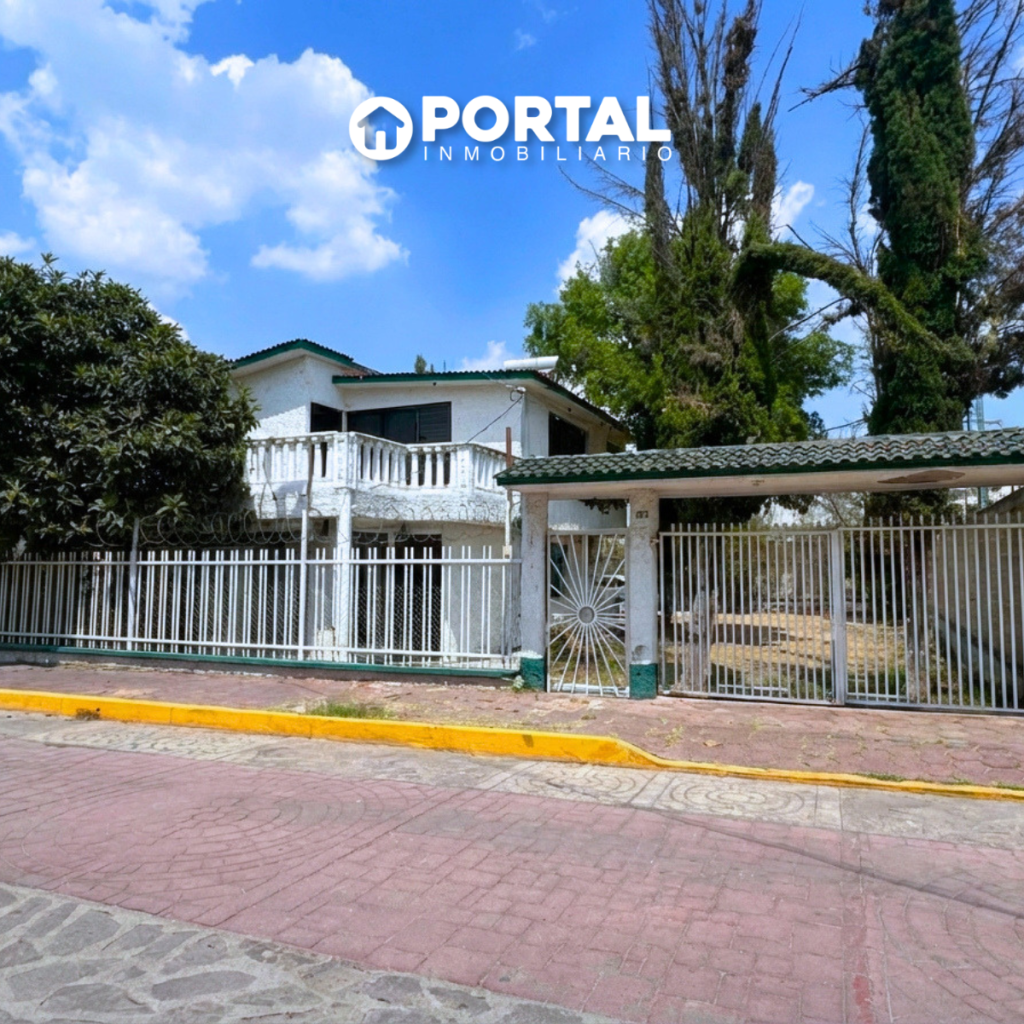 Casa en venta en Chiautla Texcoco Estado de México con jardín amplio y 4 habitaciones